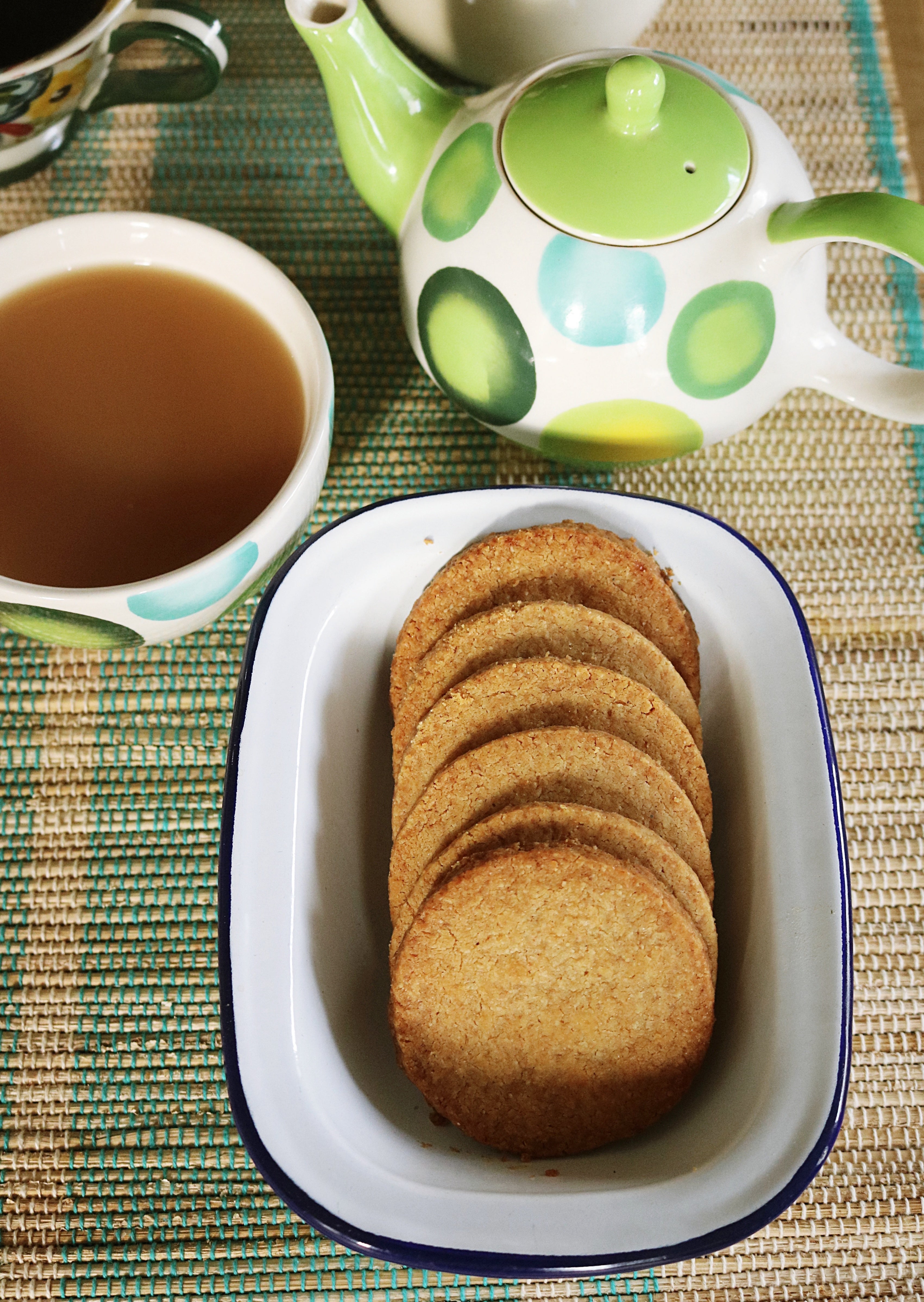 Wholegrain Tea Biscuit